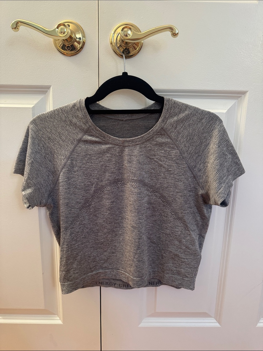 Lululemon Swiftly Tech Cropped Short-
Sleeve Shirt 2.0